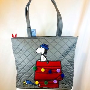 🌹Vera Bradley Large Tote Peanuts Ski Slope Snoopy Gray